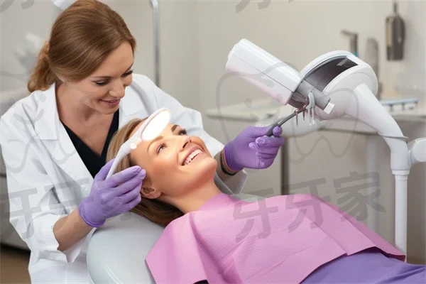 衡阳优伢仕口腔医院牙齿美白费用详解：原价1880元起，现享优惠仅需1280元起，结果显著，带给您惊艳的美白体验！