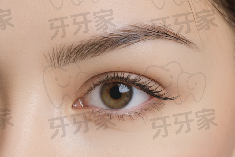 上海和平眼科医院欧阳朝祜全飞秒激光手术16800元起，快速预约，便捷服务等您体验
