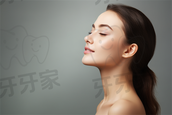 哈尔滨整形医院排名前十：刘颖妩医疗美容诊所与慧丽伊美整形医院实力不凡，值得信赖的选择